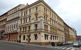 Anette Hotel